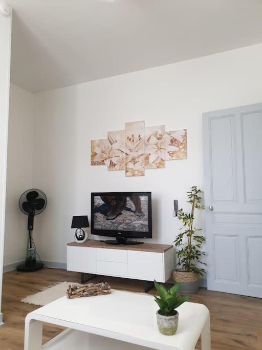 Appartement Duplexe De 1 A 4 Chambres Privees Dans Maison Le Teil Exteriér fotografie